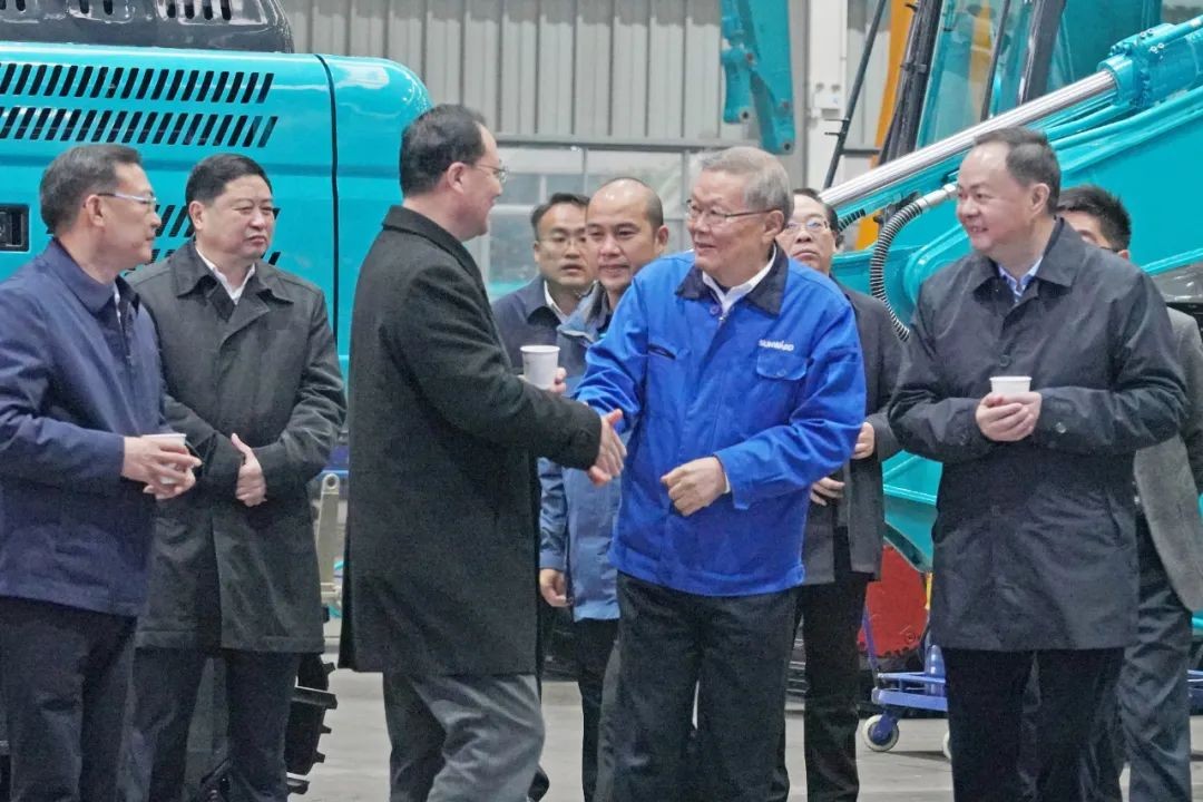 省委副书记、代省长毛伟明考察龙8头号玩家智能