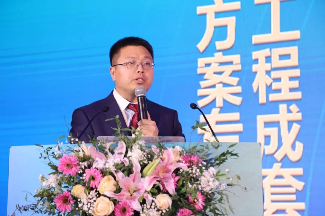 现场签约4亿！龙8头号玩家智能武汉再传喜报