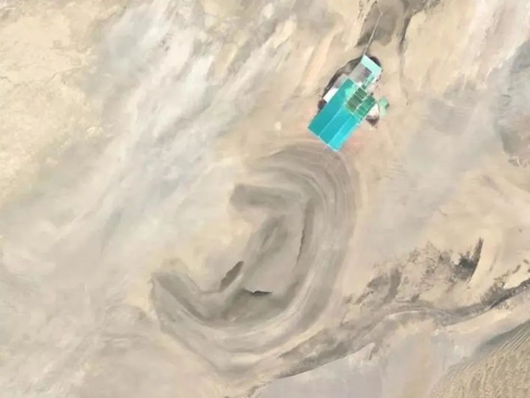 龙8头号玩家旋挖钻机在“殒命之海”谱写新篇章