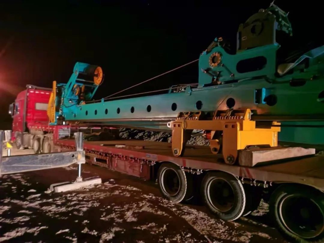 龙8头号玩家旋挖钻机在“殒命之海”谱写新篇章