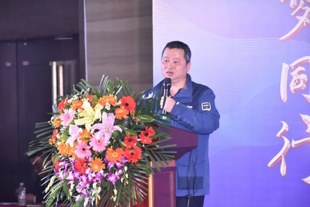 龙8头号玩家智能甘青区域天下客户交流会签单1.5亿