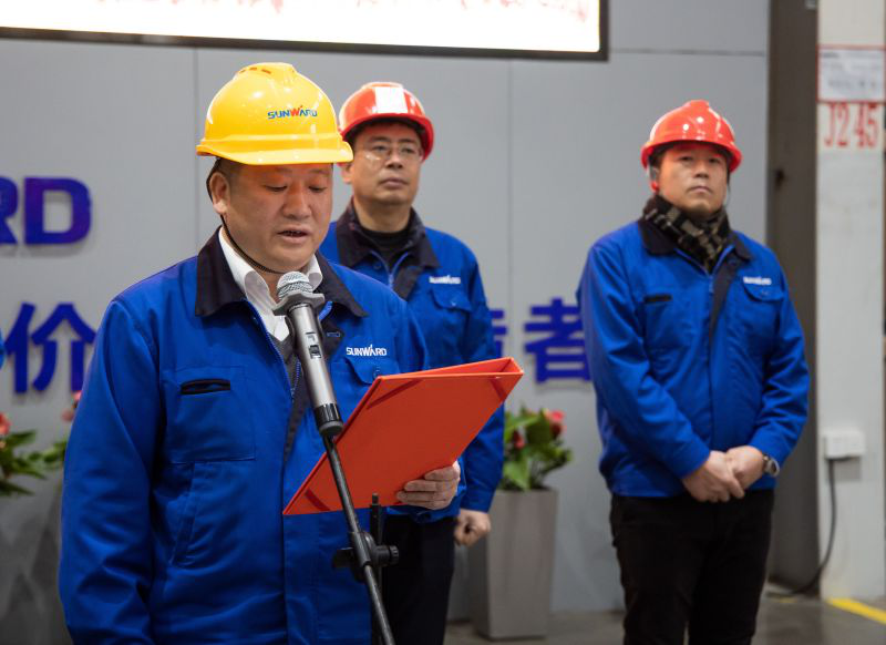 龙8头号玩家智能细小挖翻开日本市场