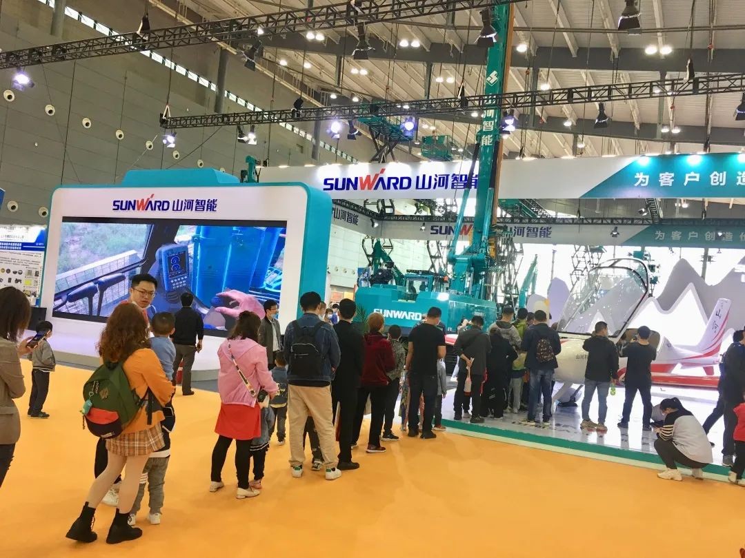 “机甲盛宴”长沙展圆满收官！龙8头号玩家智能展区亮点精彩回首