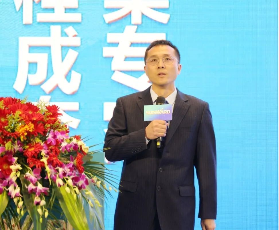 现场签约超5亿 龙8头号玩家智能2021天下客户交流会（杭州站）敲响行业首季强音