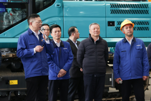 中国联通党组书记、董事长王晓初到访龙8头号玩家智能