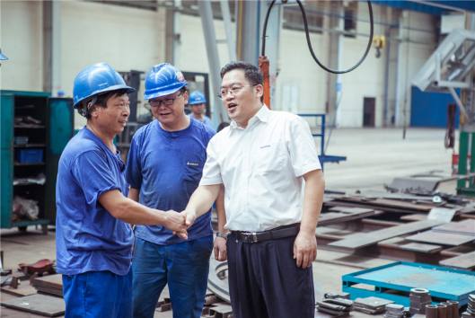 我们有清凉做伴，，，，，，，，高温也能潇潇洒洒