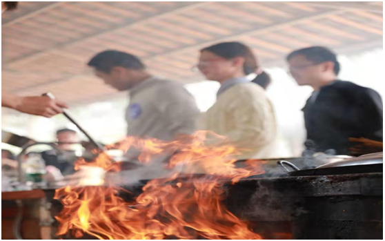 龙8头号玩家只身青年联谊活动甜蜜来袭