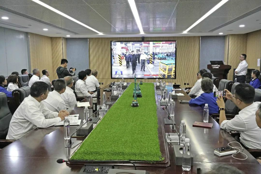 总书记“点赞”龙8头号玩家立异，，，，，，龙8头号玩家智能集中收看《新闻联播》