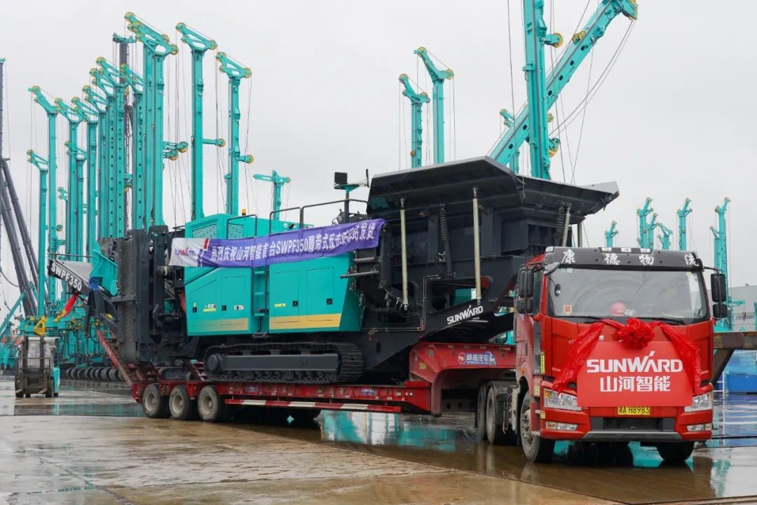 产品效劳双包管！日进斗金的他为龙8头号玩家智能打call！