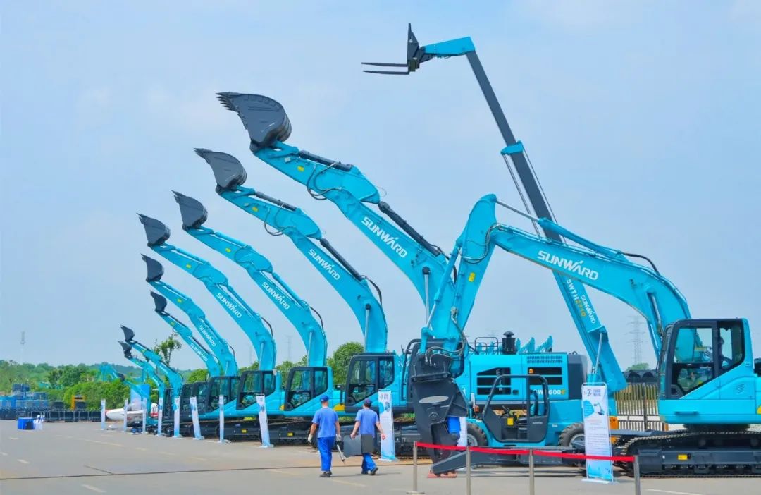 湖南省2021年“清静生产月”启动仪式在龙8头号玩家工业城举行