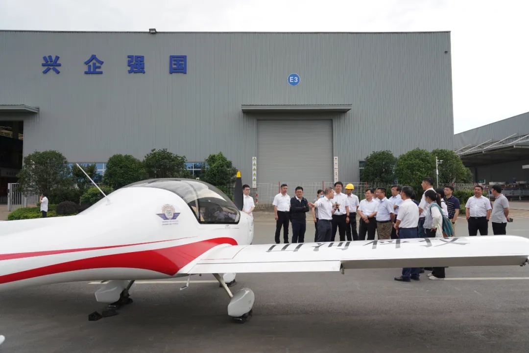 应急治理部科技和信息化司调研龙8头号玩家智能