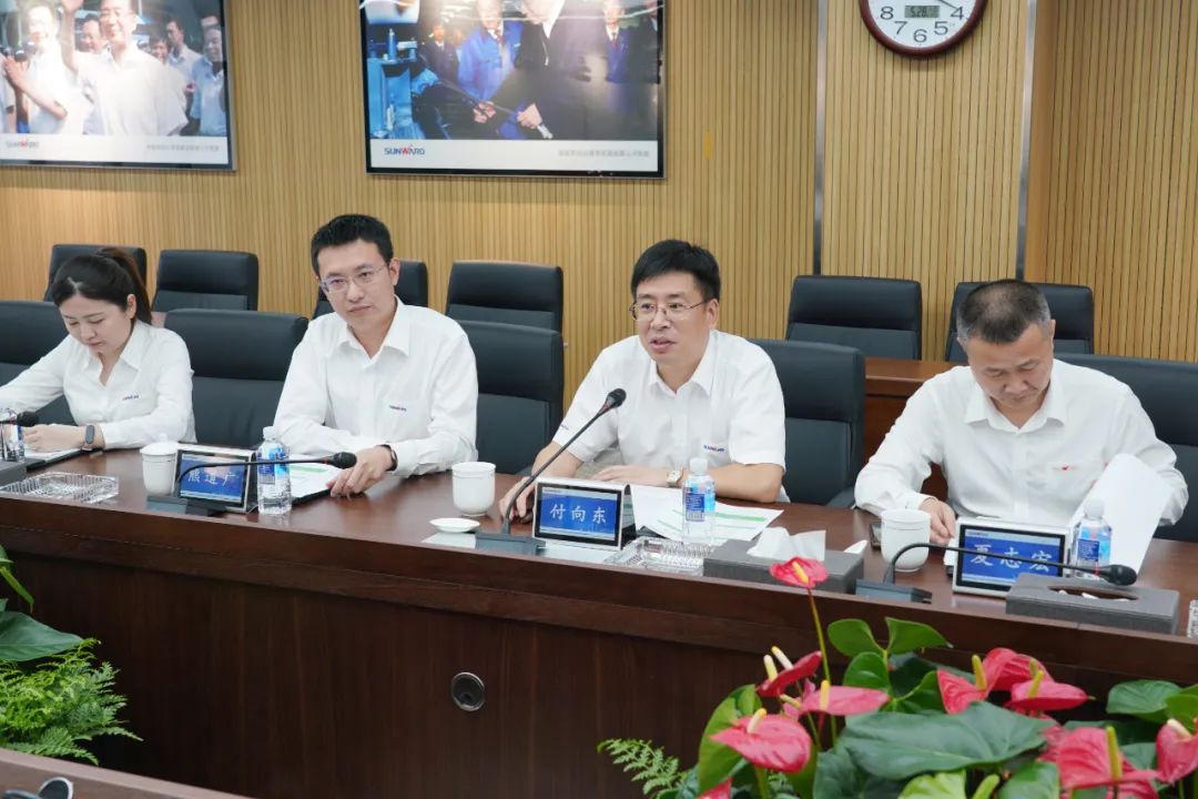 中国银行副行长林景臻考察龙8头号玩家智能