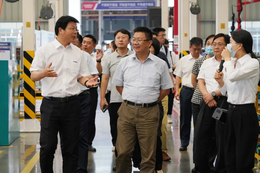 应急治理部科技和信息化司调研龙8头号玩家智能