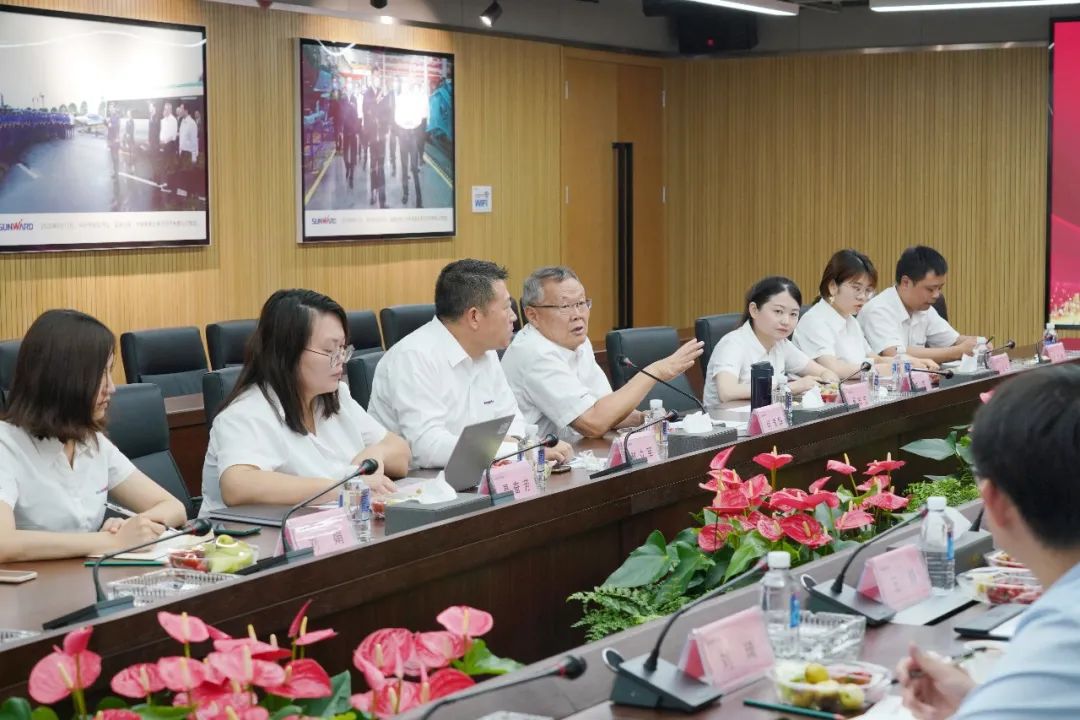 中国信保助力龙8头号玩家智能国际营业实现高质量跨越式生长