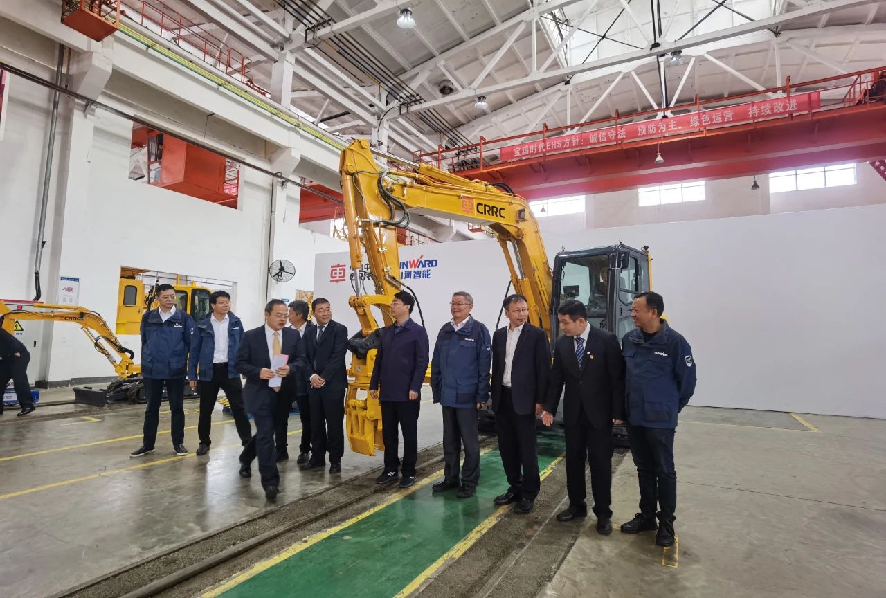 龙8头号玩家工匠 | 用青春汗水铸就工匠精神