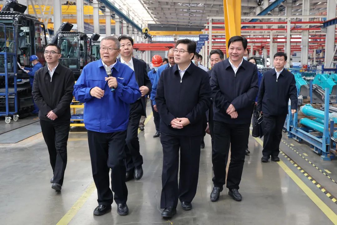 湖南省副省长隋忠诚调研龙8头号玩家智能