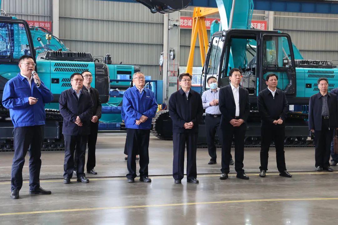 湖南省副省长隋忠诚调研龙8头号玩家智能