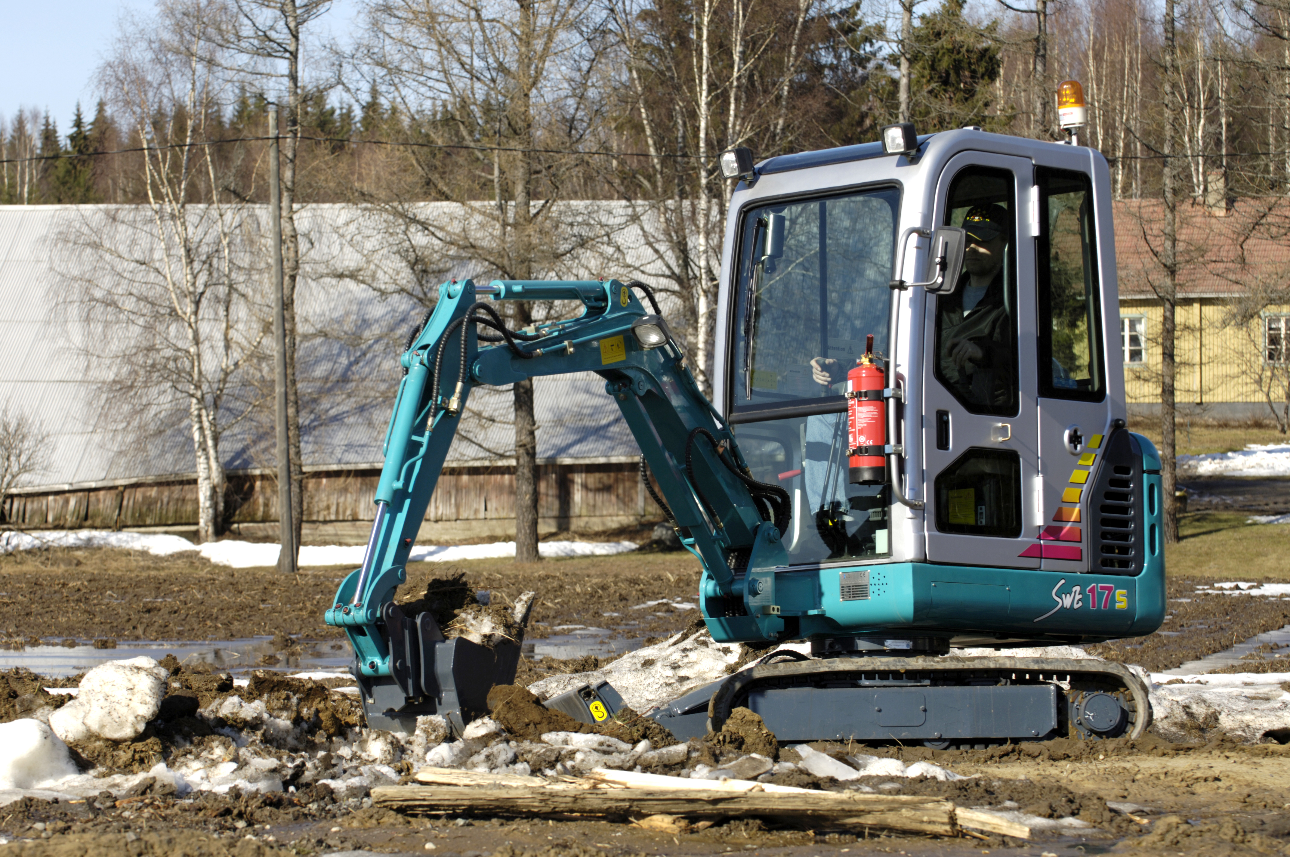 国产小挖掘机价钱是几多？？？？？？？