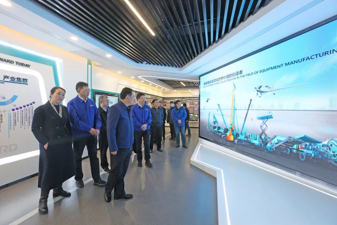 为企业立异护航！龙8头号玩家智能获评“商业神秘保唬唬；；；な髂Ｆ笠怠