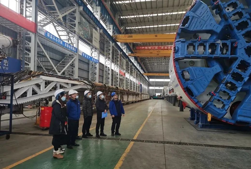 直击生产一线！中铁龙8头号玩家复工复产忙