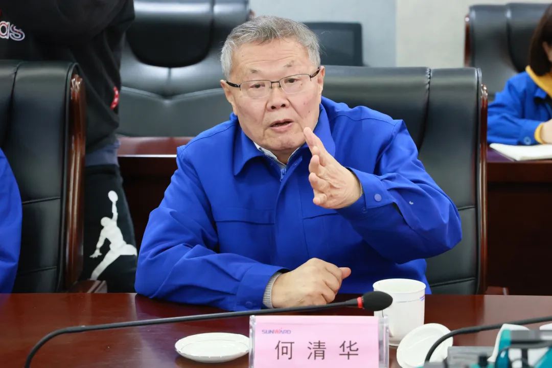 张庆红调研龙8头号玩家智能