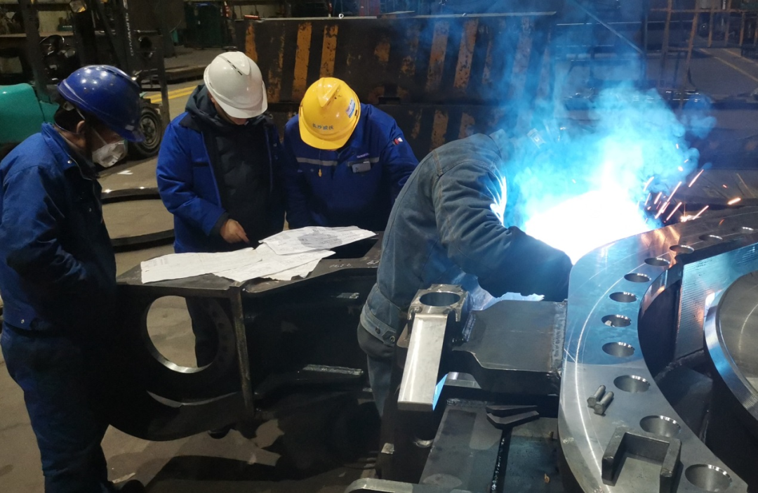 铆足“虎”劲加油干！龙8头号玩家智能掀起复工复产热潮