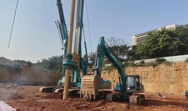 助力乌干达第一住宅高楼建设！龙8头号玩家智能再次出征非洲市场