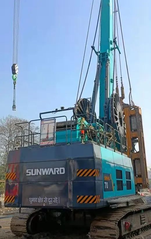 谢谢信！龙8头号玩家智能SWHG70液压抓斗助力外洋基础施工获肯定