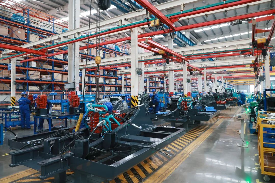 立异驱动，，，，，数字赋能！龙8头号玩家智能入选中国智能制造50强