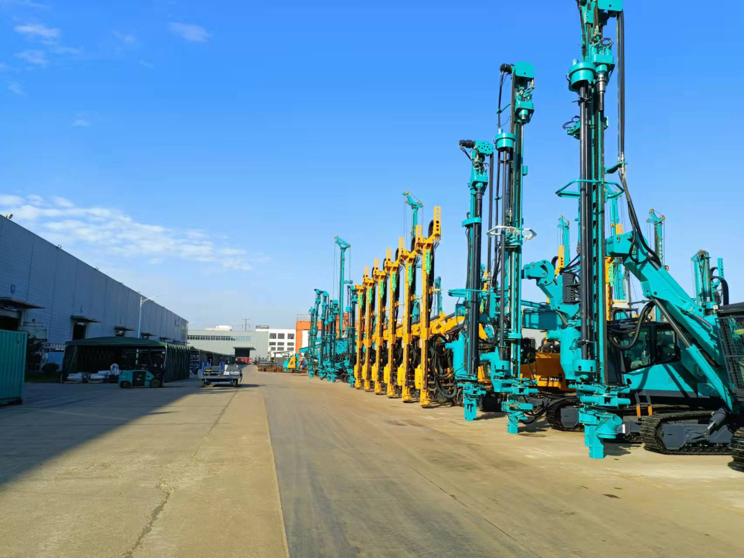 将斗争举行究竟！致敬龙8头号玩家劳动者