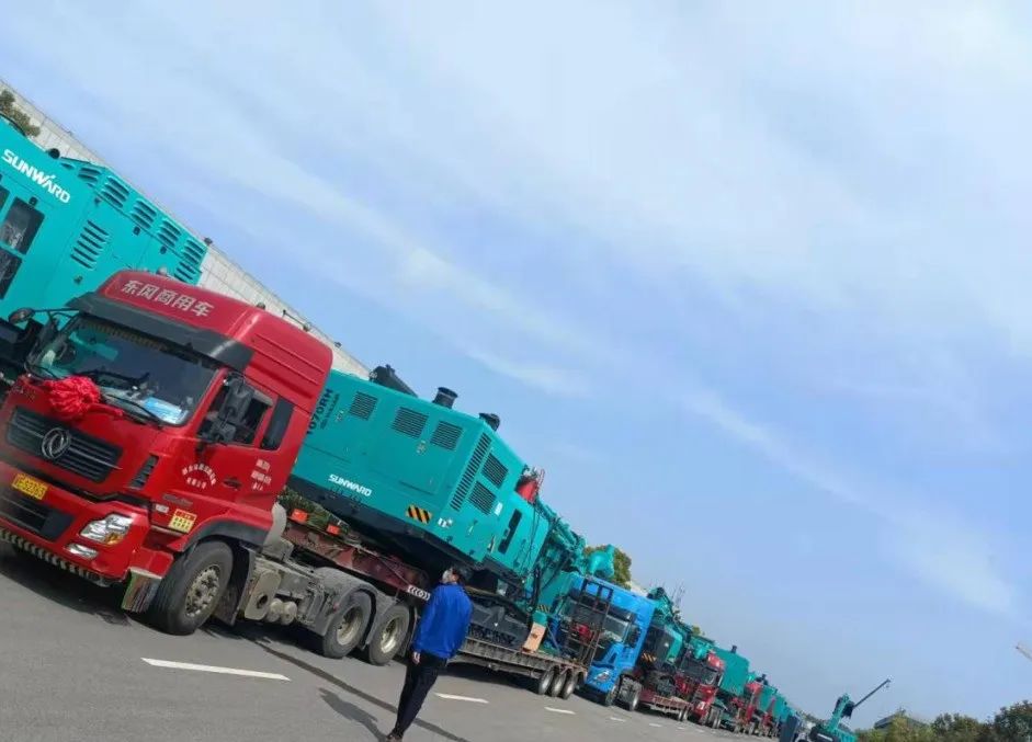 将斗争举行究竟！致敬龙8头号玩家劳动者