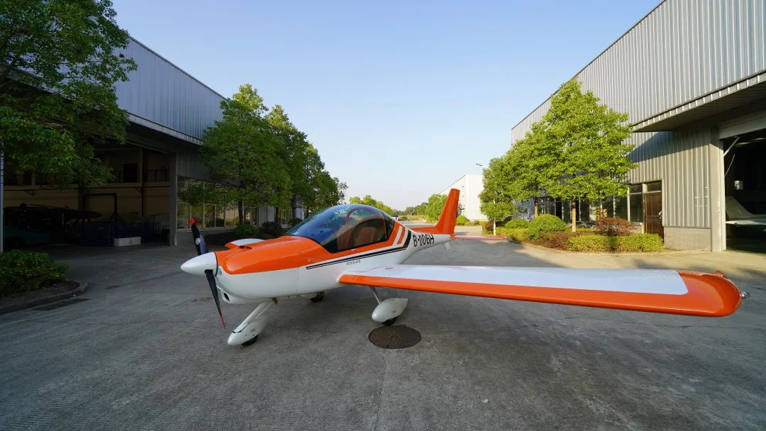 图集 | 阿若拉穿“鲨”衣，，，，，，，尚有更多套装为天空添彩！