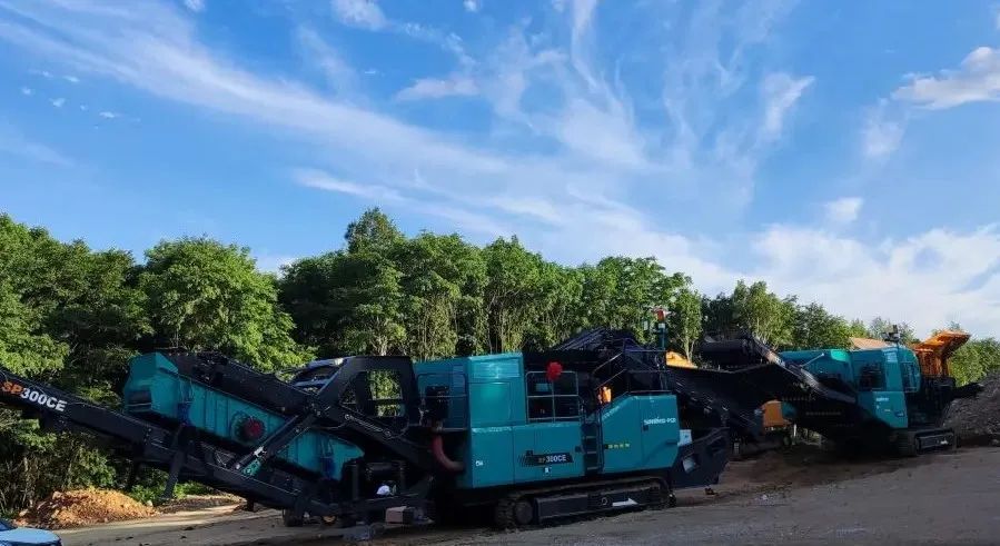 龙8头号玩家普石勒成套移动破碎装备助力哈伊高铁铁伊段建设