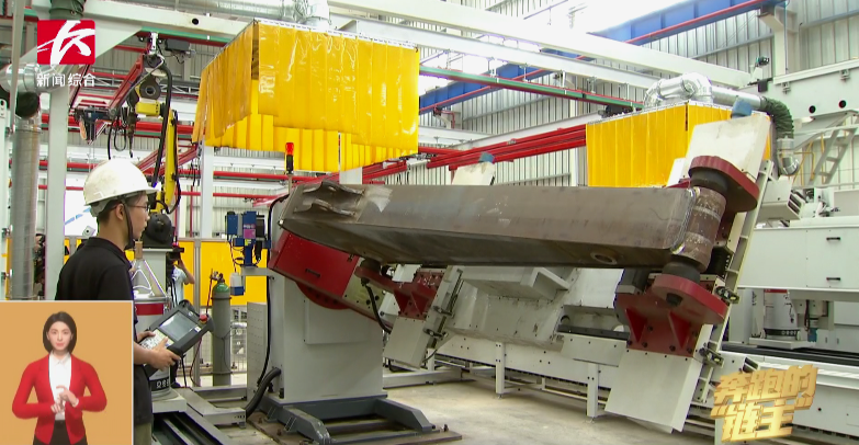 媒体聚焦 | 奔驰的“链主”龙8头号玩家智能：主配协同矢志立异 让天下感受“中国创立”