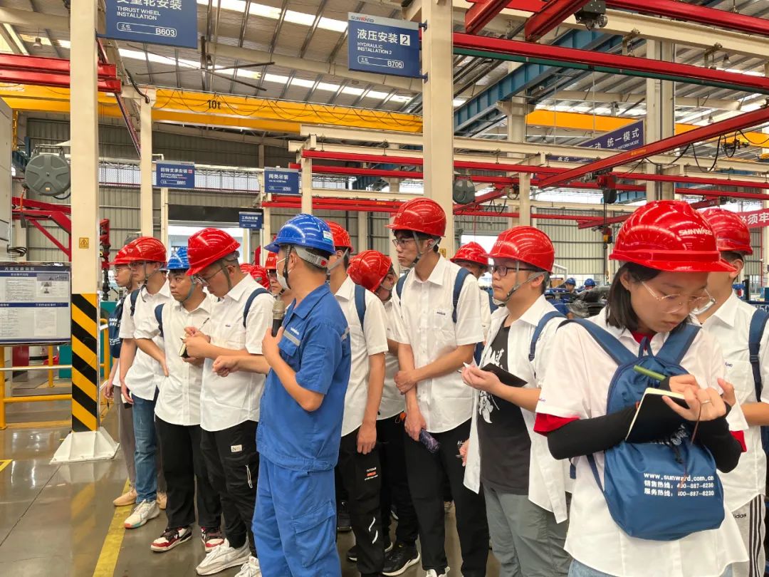 校招 | 盛夏七月，，，，，，这群“向着太阳奔驰”的少年来龙8头号玩家智能啦！