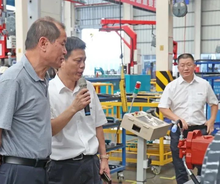 农业农村部农业机械化治理司调研龙8头号玩家智能