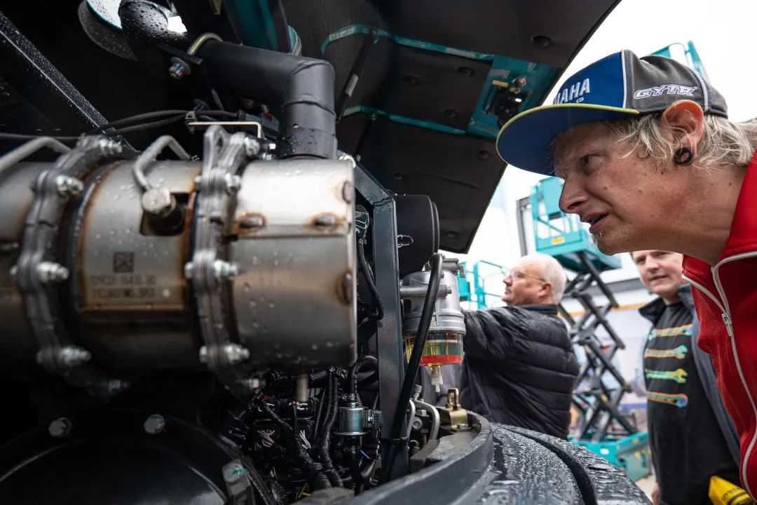 Bauma 2022 | 一连加码欧洲高端市场，，，，，“龙8头号玩家绿”闪灼德国慕尼黑