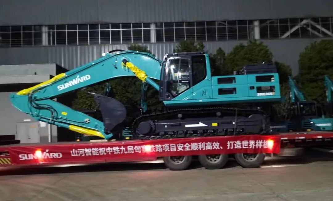 共建“一带一起”！龙8头号玩家智能携手中铁九局助力匈塞铁路建设