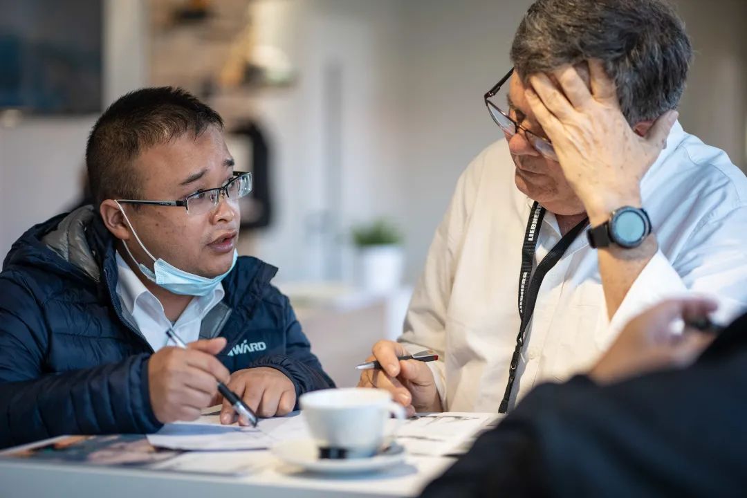 Bauma 2022 | 一组火热现场图带您重温龙8头号玩家智能德国宝马展之旅