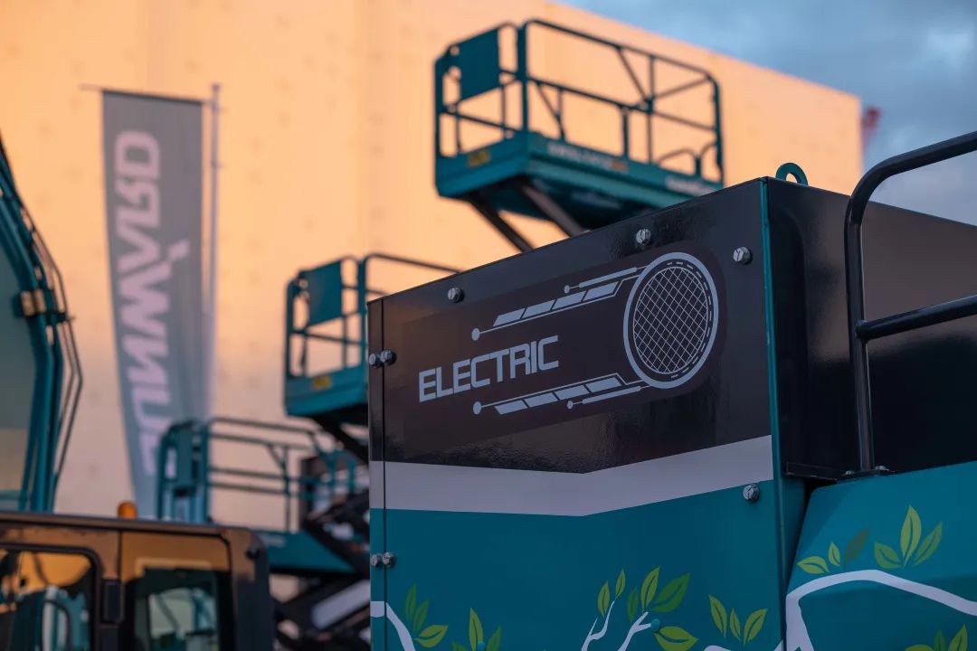 Bauma 2022 | 一组火热现场图带您重温龙8头号玩家智能德国宝马展之旅