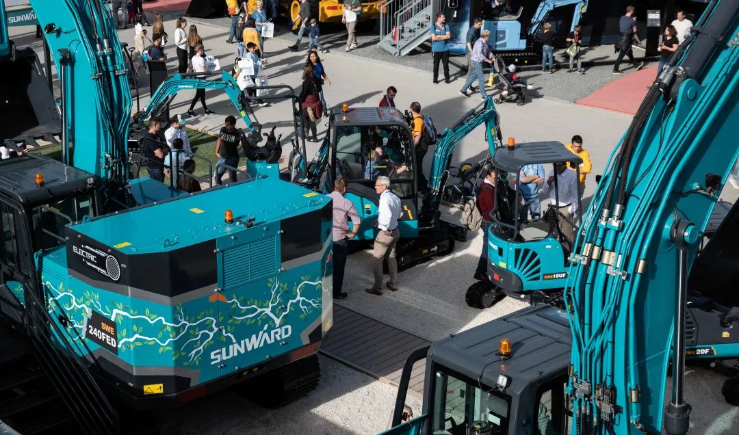 Bauma 2022 | 逆势而行奠新基！龙8头号玩家智能德国宝马展圆满收官