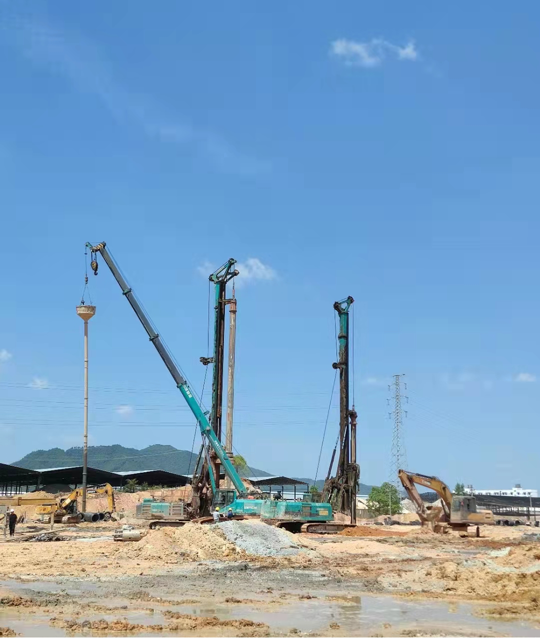 为客户创立价值！龙8头号玩家智能基础装备“效劳万里行”火热举行中