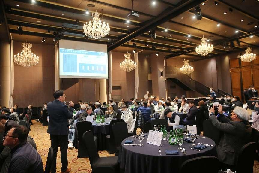 感恩遇见，，，，，，，未来可期！龙8头号玩家智能举行韩国客户及相助商答谢会