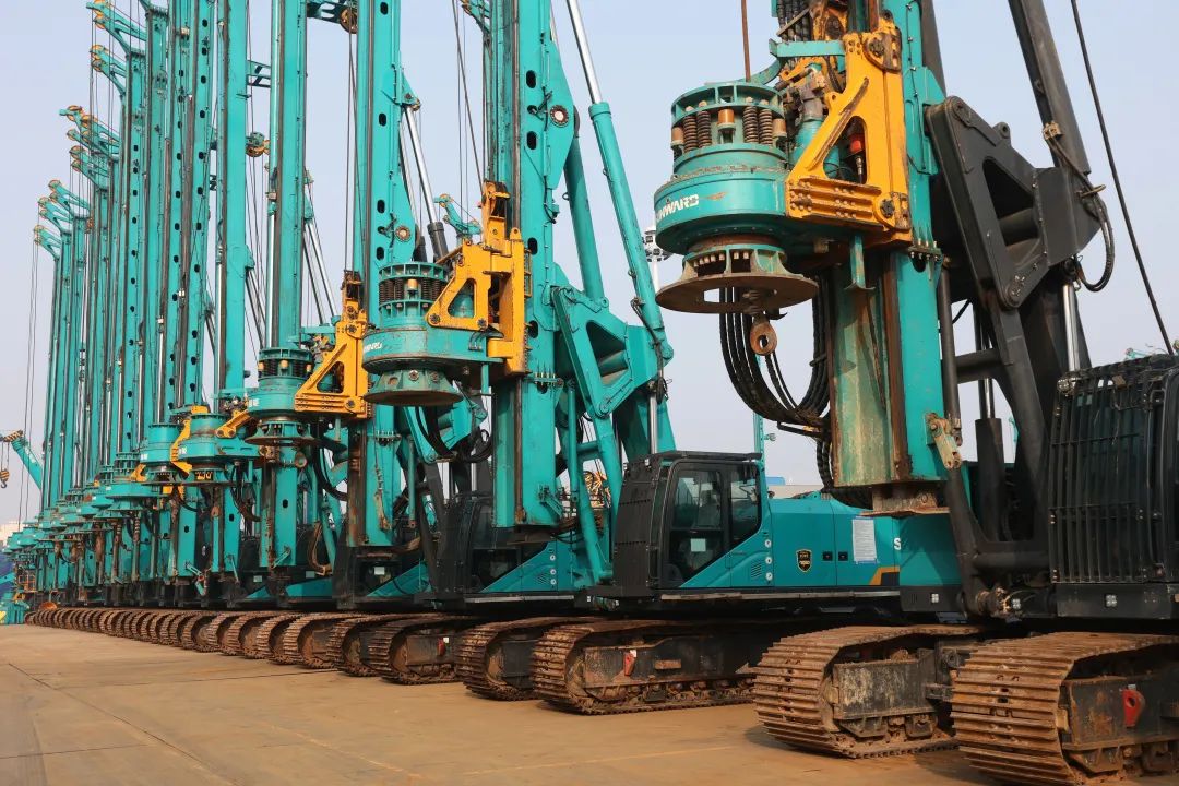 湖南省副省长周海兵调研龙8头号玩家智能