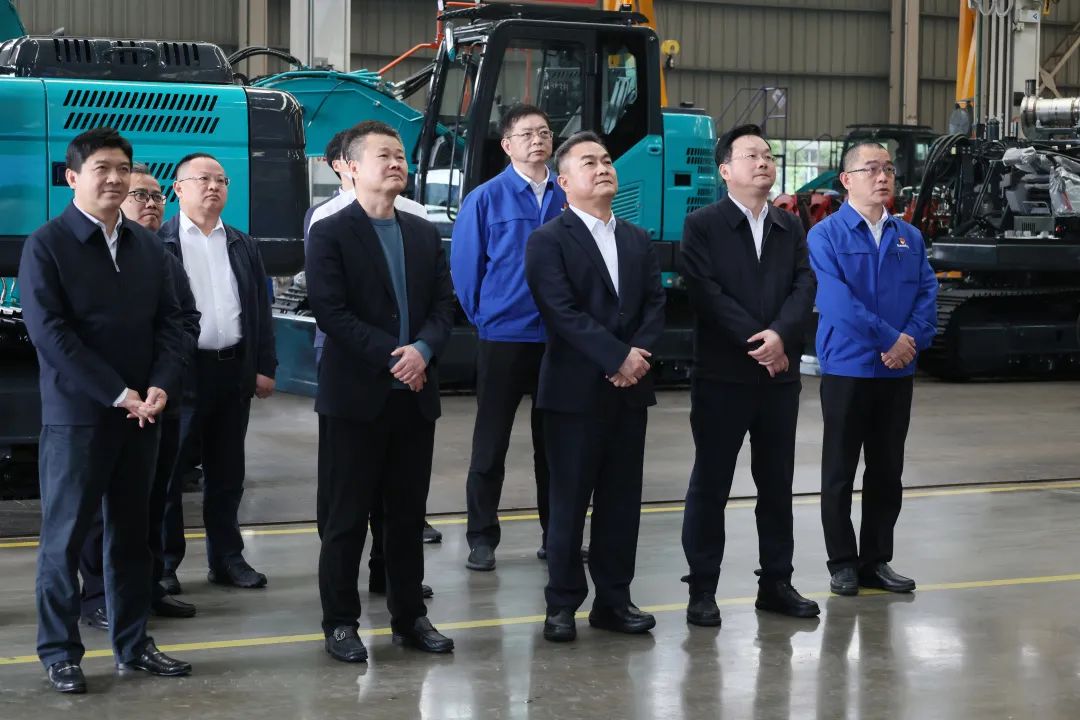 海南省副省长倪强调研龙8头号玩家智能