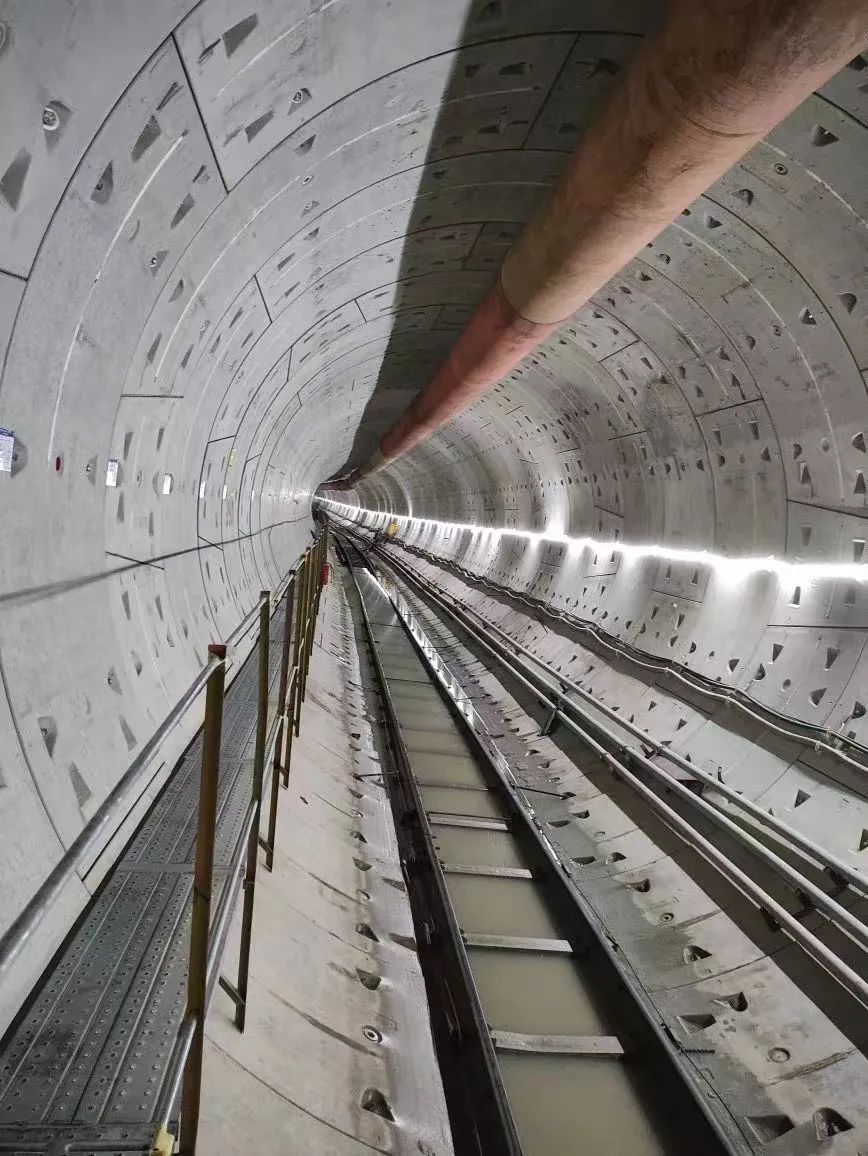 最新希望！中铁龙8头号玩家深圳地铁3号线低-白盾构区间左线顺遂意会