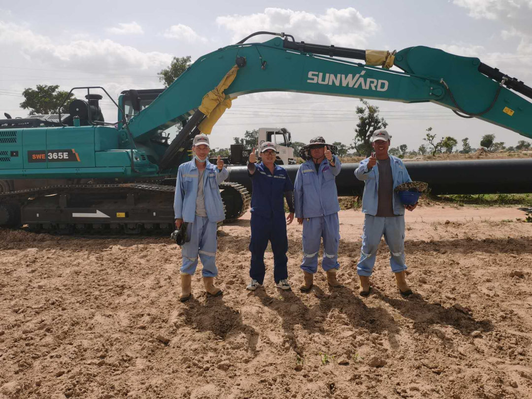 龙8头号玩家智能受邀加入中国（长沙）—尼日利亚投资经贸推介会，，，，，，，，并签署主要相助协议