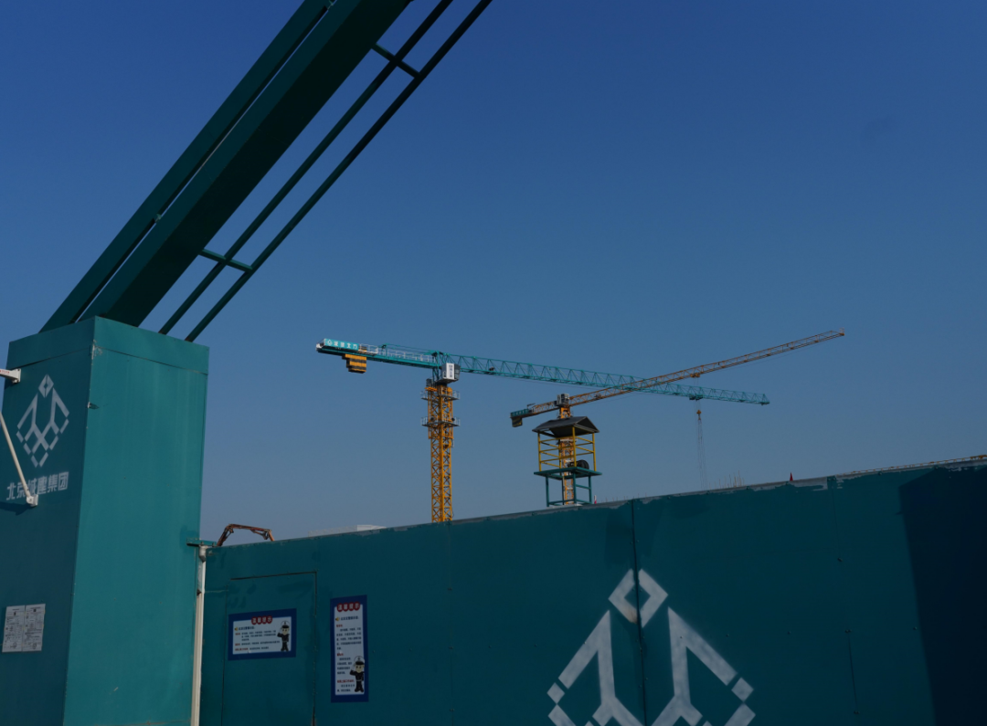 赶进度、抢节点！龙8头号玩家江麓助力北京市属重点项目建设