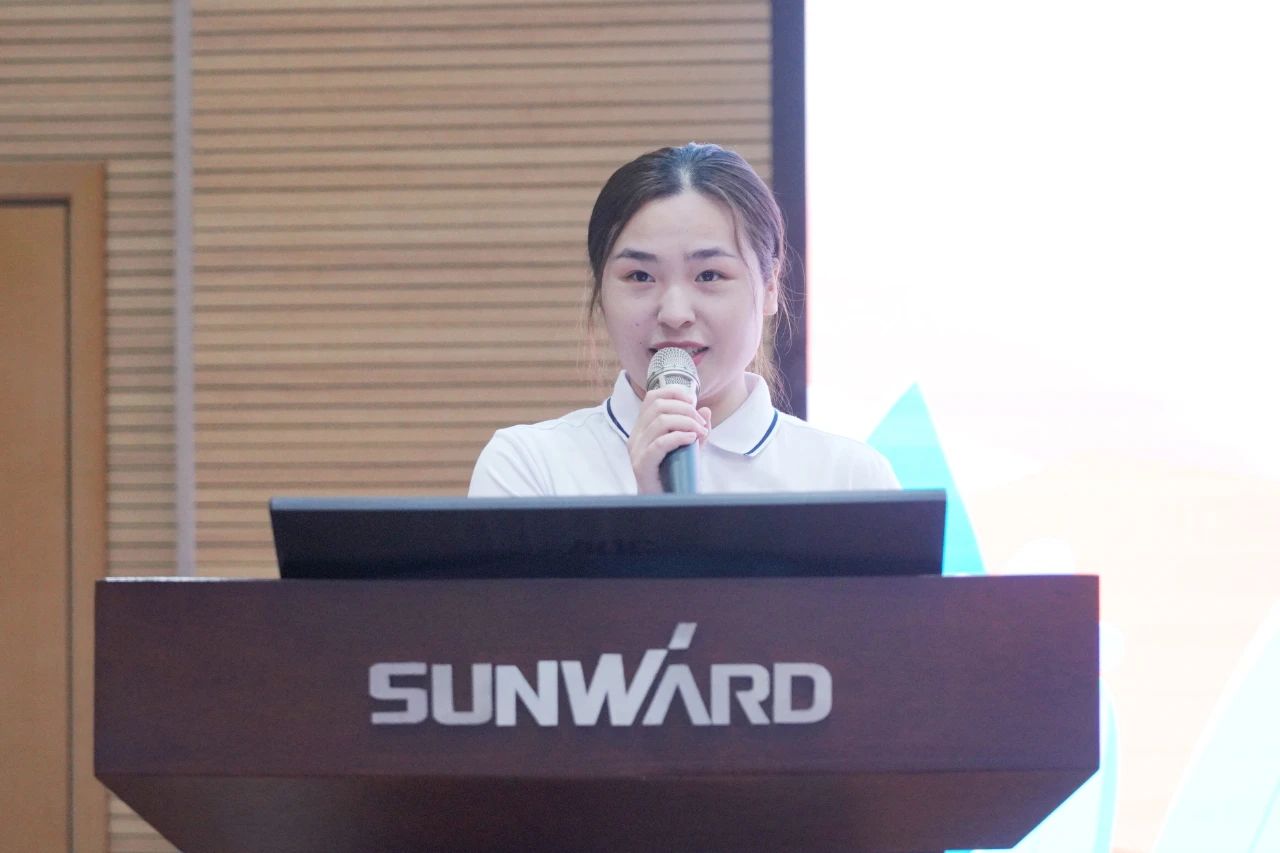 2023年龙8头号玩家智能职工子女暑期托管班正式开班啦