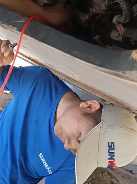 一线“热”闻 | 专业售后，，，，，，专心折务！龙8头号玩家智能挖掘机效劳万里行一直在路上